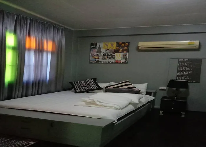 Hotel Oyo 857 42 Loft