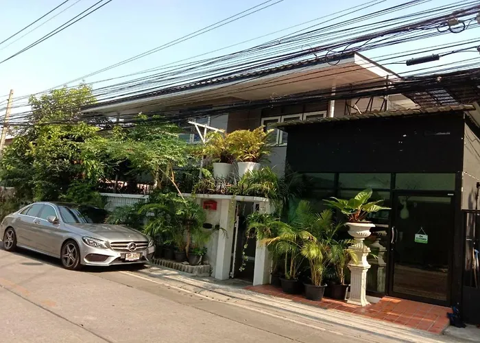 Hotel Oyo 857 42 Loft